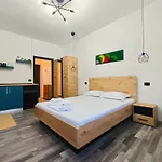 Botev Design - Walk To Old Town - Pumo * Bucharest