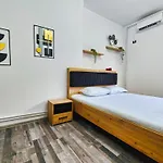 아파트 Botev Design - Walk To Old Town - Pumo 부쿠레슈티