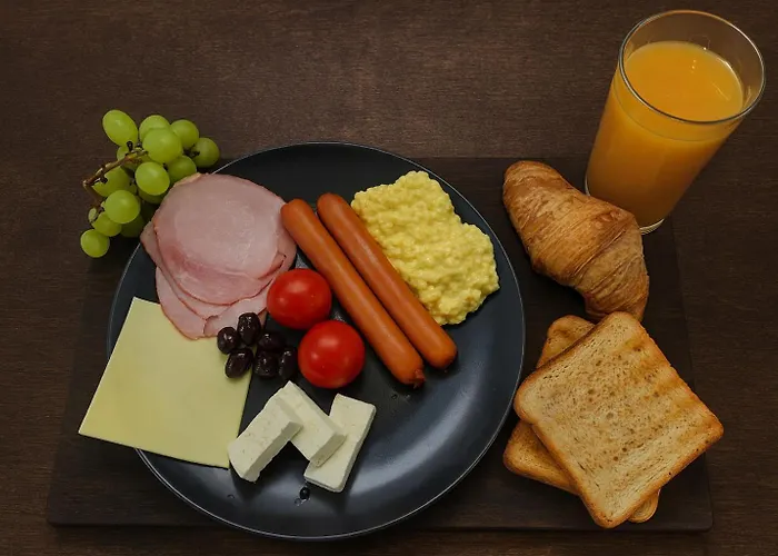 Botev Design - Walk To Old Town - Pumo * Bucareste