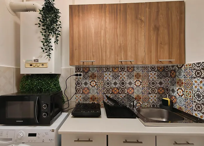 Botev Design - Walk To Old Town - Pumo Apartament *